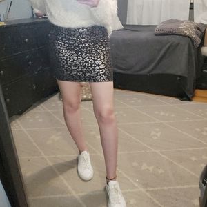 Forever 21 Leopard Pencil Skirt